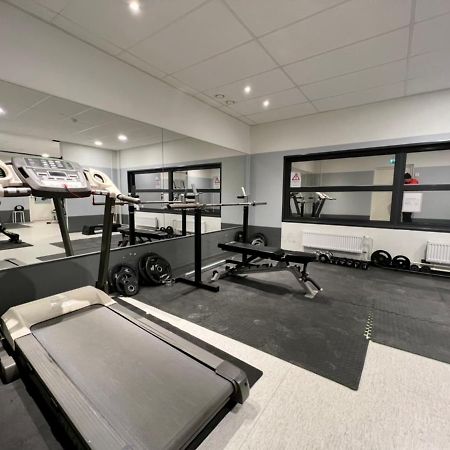 Suite - King Size Bed - Gym&Wifi - Indoor Parking Rovaniemi Exterior foto