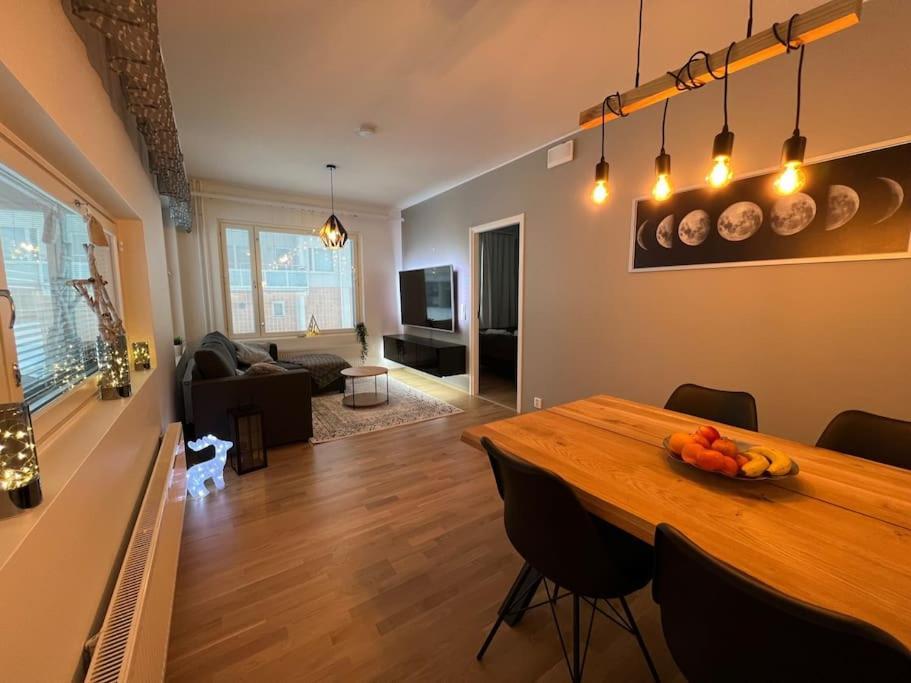Suite - King Size Bed - Gym&Wifi - Indoor Parking Rovaniemi Exterior foto